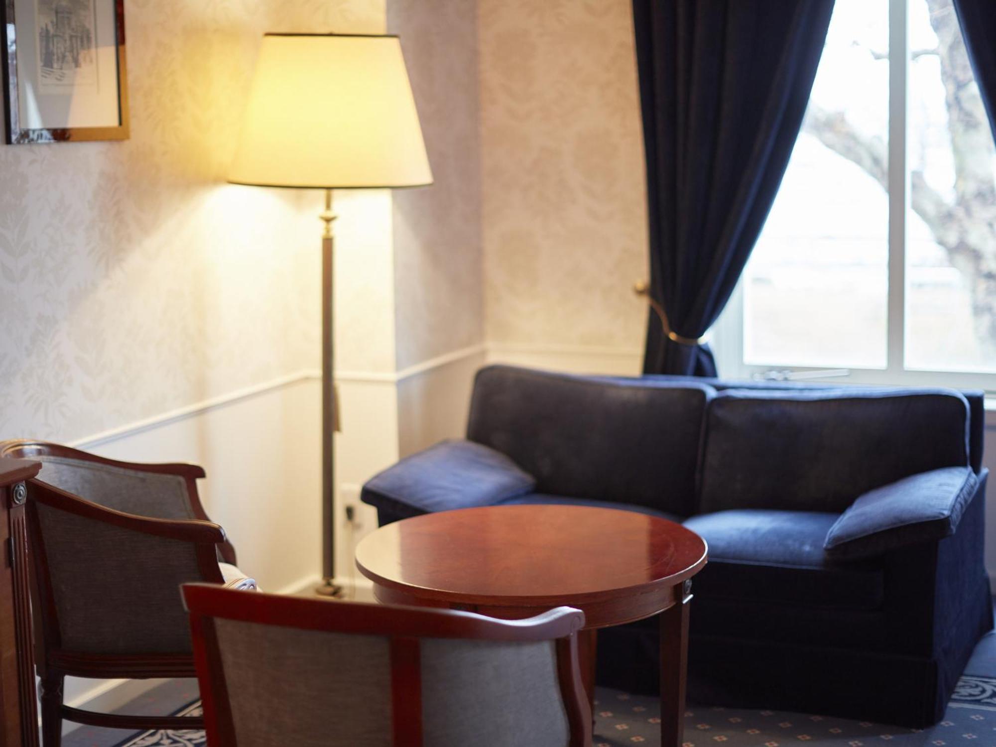 Amsterdam Bosch Hotel 5*